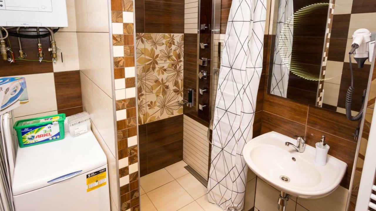 Apartment Four Year Seasons - Walkable To Centre, Metro And Riverside Πράγα Εξωτερικό φωτογραφία